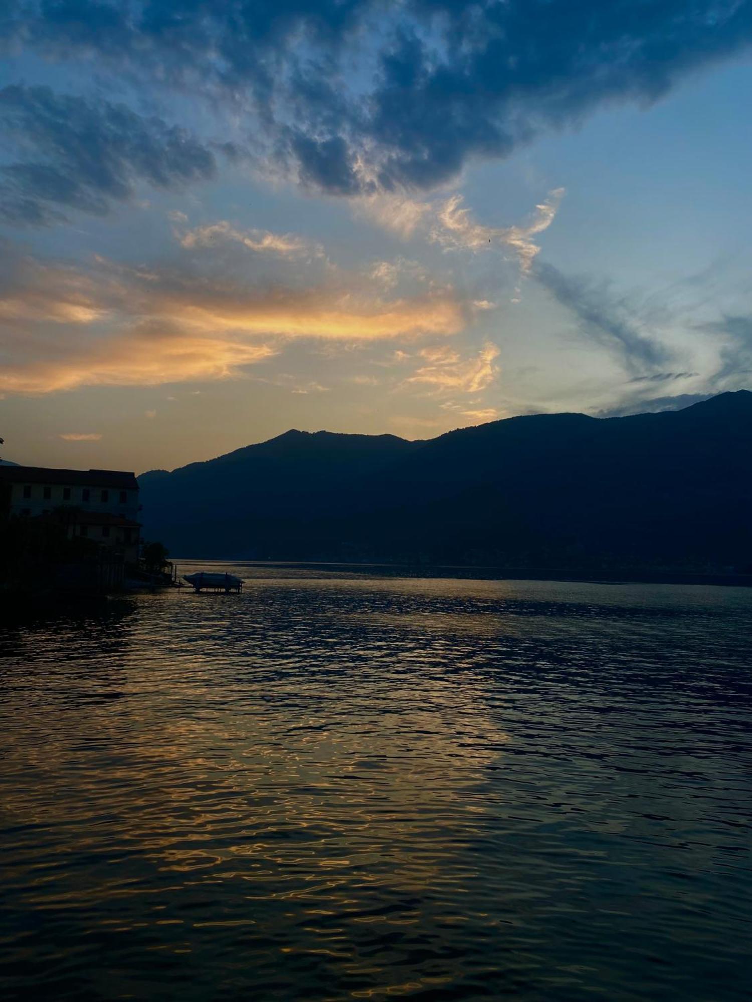 Peonia Apartment - Appartamento Vista Lago 勒泽诺 外观 照片